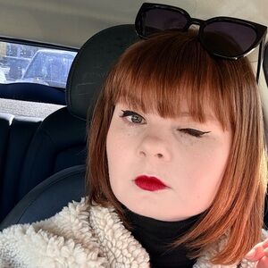 Meet your Posher, Kristin